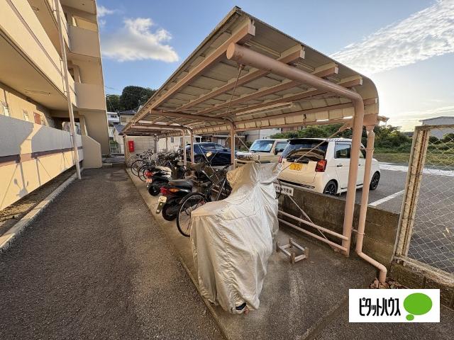 イースト海南 物件画像