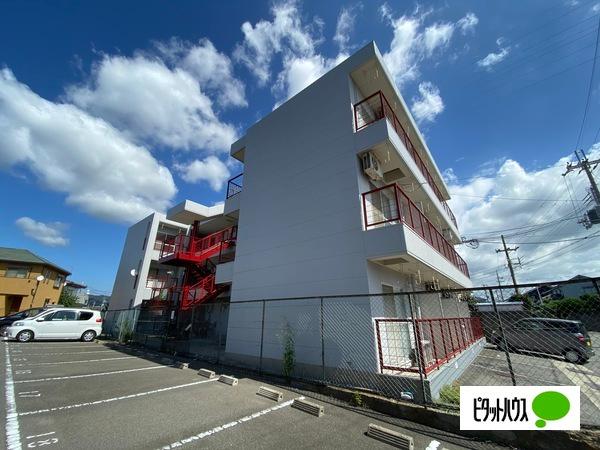 モンエソールⅢ 物件画像