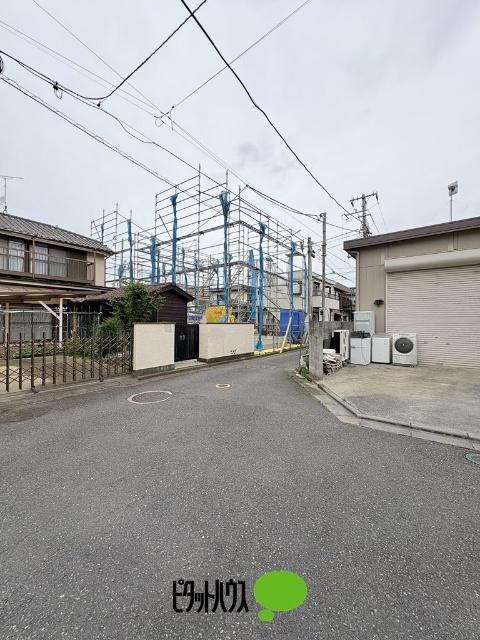 外観　施工中