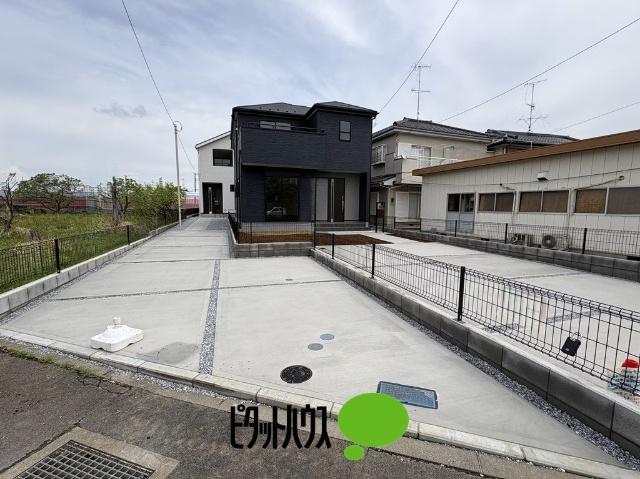 リーブルガーデン瑞穂箱根ヶ崎池廻り第4全2棟　1号棟 外観