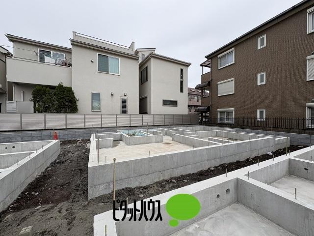 施工中