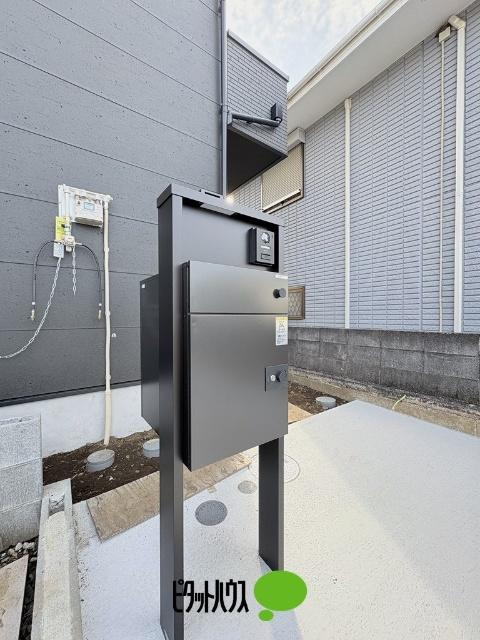 武蔵村山市岸1丁目全2棟　B号棟 玄関