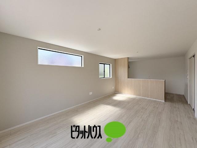KIS武蔵村山市学園1期全3棟　3号棟　 リビング