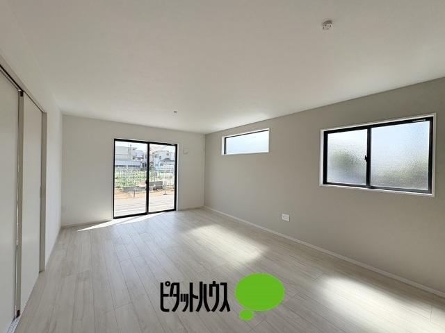 KIS武蔵村山市学園1期全3棟　3号棟　 リビング