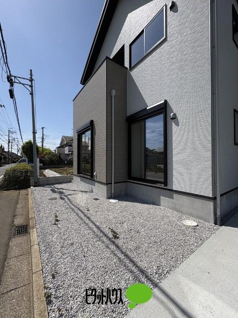 KIS武蔵村山市学園1期全3棟　3号棟　 庭