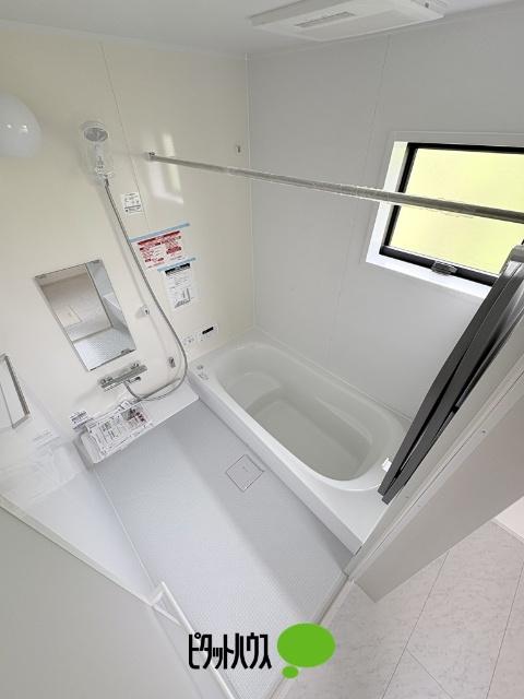 リーブルガーデン瑞穂箱根ヶ崎池廻り第4全2棟　2号棟 バス／シャワー