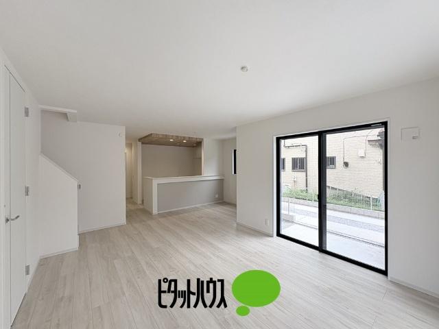 FiT東村山市青葉町2期全2棟　1号棟 リビング