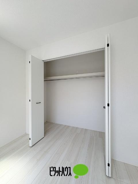 グラファーレ東大和市南街6期全4棟　2号棟 収納