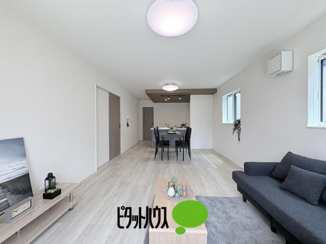 リナージュネクスジー東大和市南街3丁目第1期全2棟　2号棟 リビング