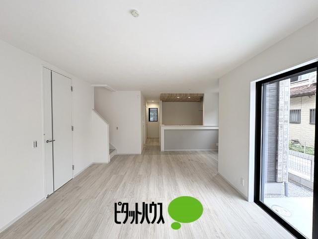 FiT東村山市青葉町2期全2棟　1号棟 リビング