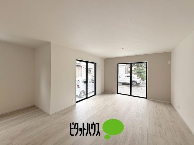 FiT東村山市青葉町2期全2棟　1号棟 リビング