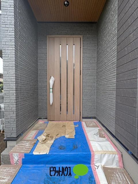 タマタウン武蔵村山三ツ木1丁目全6邸　1号棟 玄関