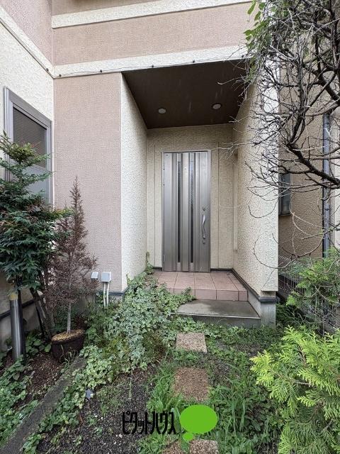 立川市一番町1丁目　中古戸建 玄関