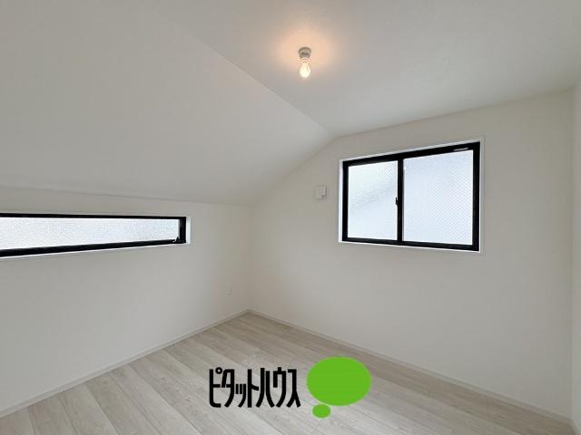 ケイアイグレイ小平市小川西町3期全4棟　6号棟 収納