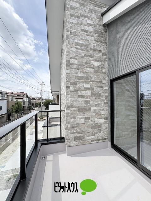ケイアイグレイ小平市小川西町3期全4棟　8号棟 バルコニー