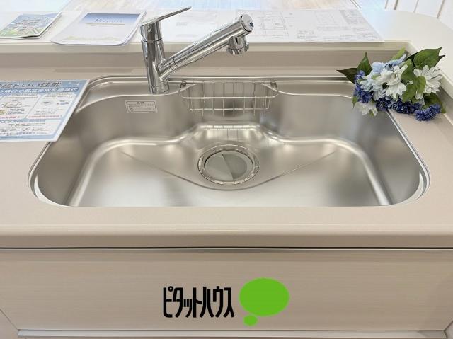 リーブルガーデン武蔵村山本町第8全2棟　1号棟 キッチン