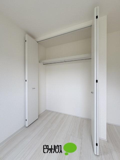 リーブルガーデン武蔵村山本町第8全2棟　2号棟 収納