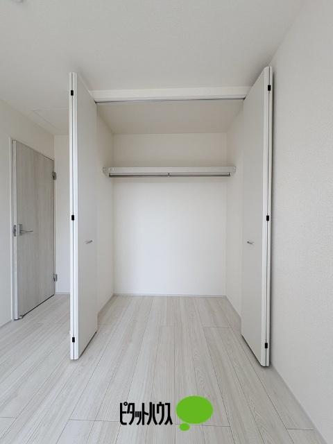 リーブルガーデン武蔵村山本町第8全2棟　2号棟 収納