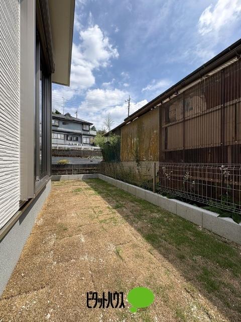 リーブルガーデン武蔵村山本町第8全2棟　2号棟 庭