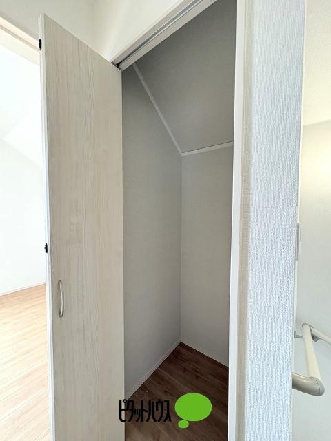 ハートフルタウン瑞穂町長岡3期全2棟　A号棟 収納