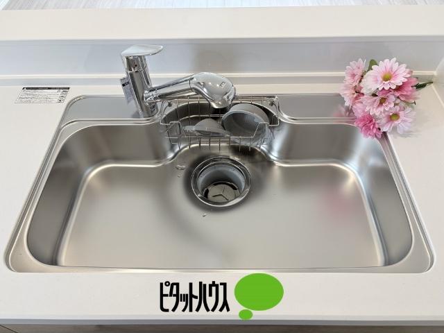 ハートフルタウン瑞穂町長岡3期全2棟　B号棟 キッチン
