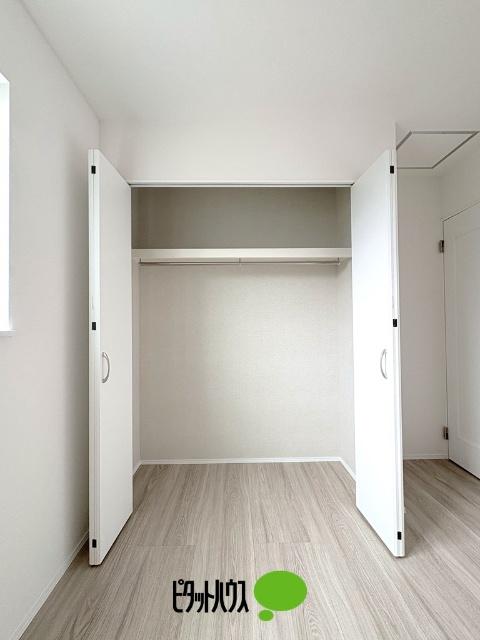 ハートフルタウン瑞穂町長岡3期全2棟　B号棟 収納
