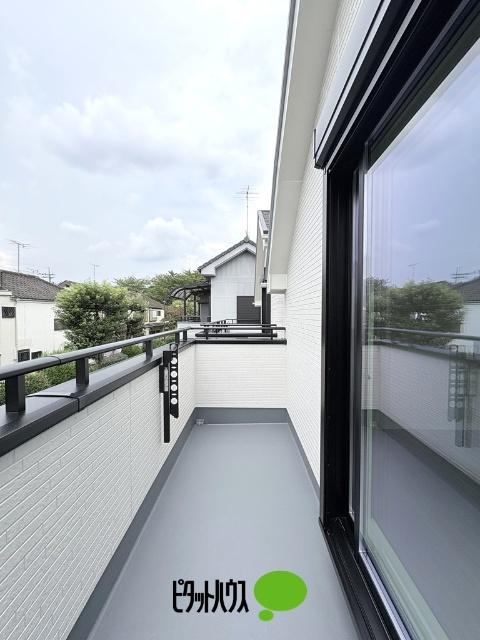 ハートフルタウン瑞穂町長岡3期全2棟　B号棟 バルコニー