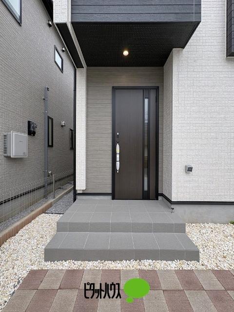 武蔵村山市中原2丁目全2棟　1号棟 玄関