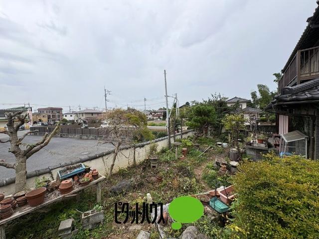 武蔵村山市本町3丁目 庭