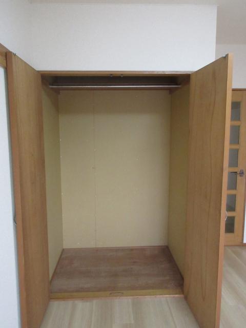 ヒルズmy（102） 収納