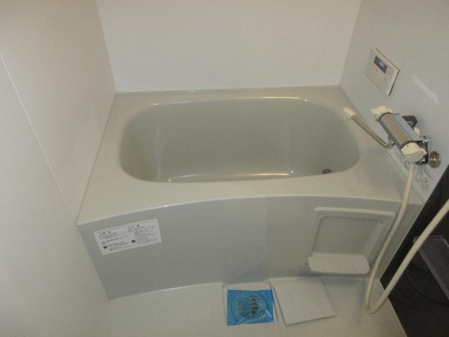 ハーモニーテラス高道町Ⅲ（101） バス／シャワー
