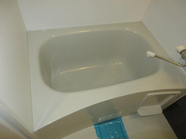 ハーモニーテラス下方町（105） バス／シャワー