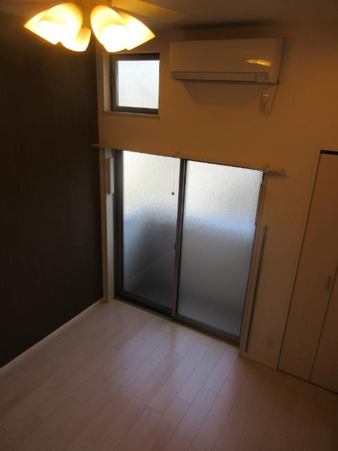 Loft11名駅西（202） リビング