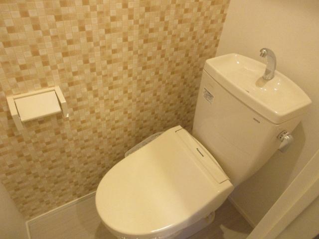ハーモニーテラス上石川町Ⅲ（202） トイレ