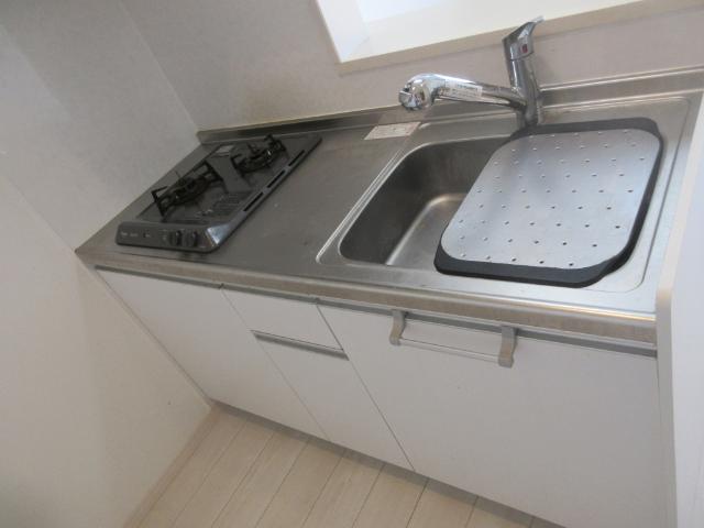 ジュネス上石川町（301） キッチン