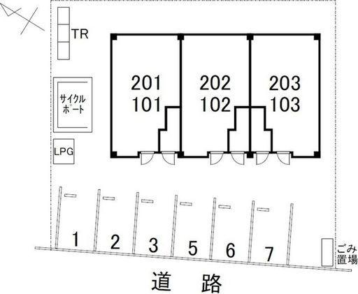 H&N（103） 駐車場