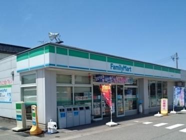 ファミリーマート富山石坂店：700m