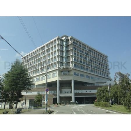 富山赤十字病院：1938m