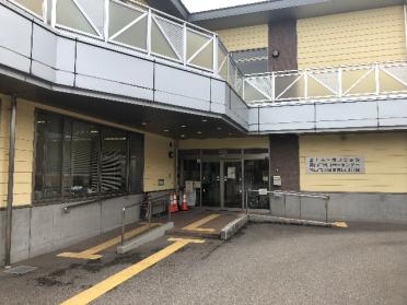 富山市立図書館堀川分館：899m