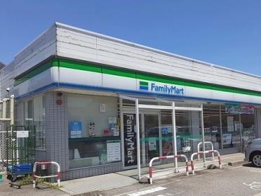 ファミリーマート富山稲荷町店：450m