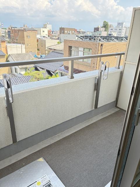 富山市星井町マンション バルコニー