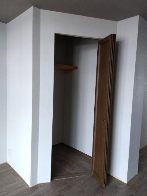 ベルクレエ長江 収納