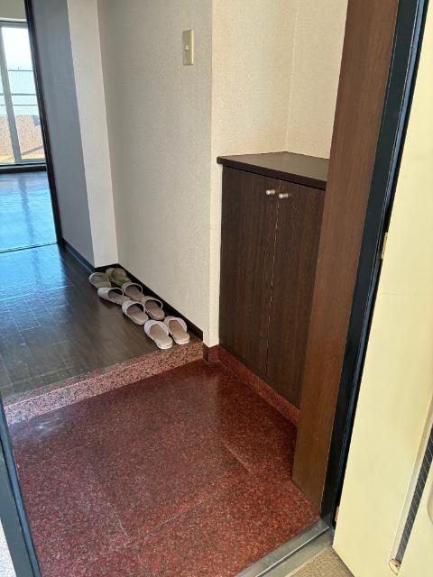 根塚町ビル（303） 玄関