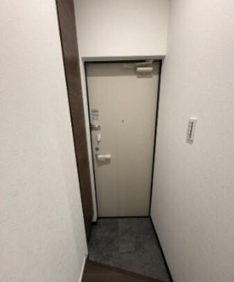 エッジモーメント旅籠（102） 玄関