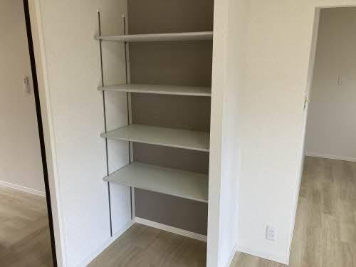 富山市新根塚町アパート 収納