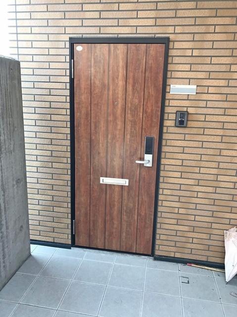 コンチネンタル黒瀬（D） 玄関