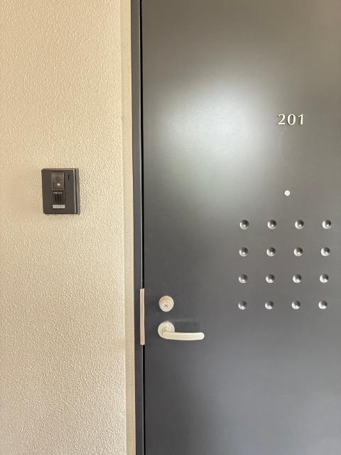 富山市星井町マンション 玄関