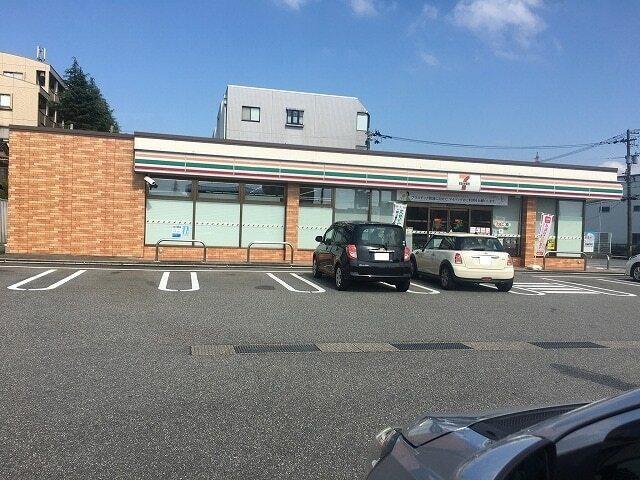 セブンイレブン富山赤田店