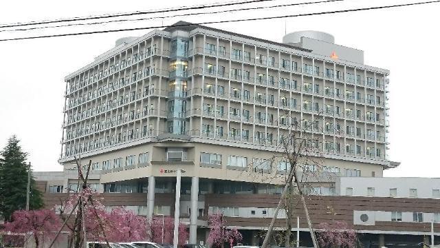 富山赤十字病院：1208m