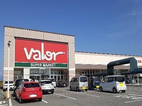 バロー石坂店：1069m